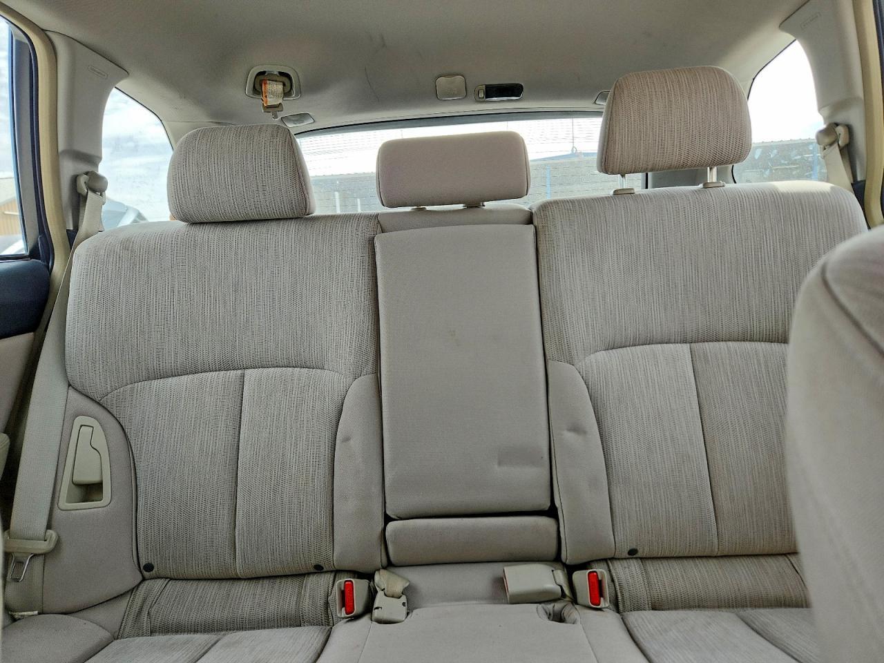 2013 Subaru Outback 2.5I - zdjęcie 10