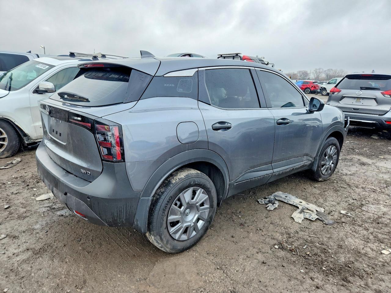 2025 Nissan Kicks S - zdjęcie 3