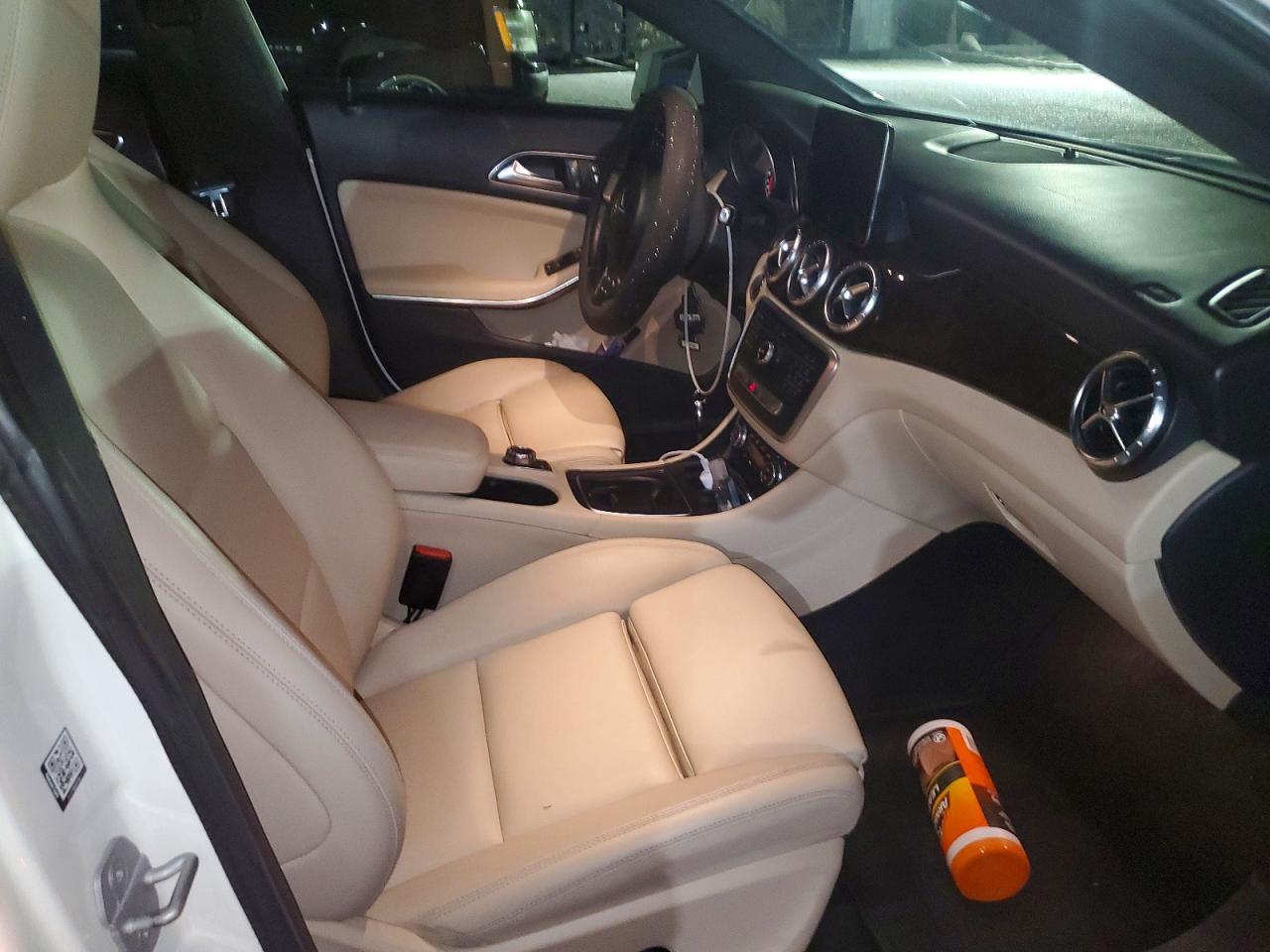 2018 Mercedes-Benz Cla 250 - zdjęcie 13