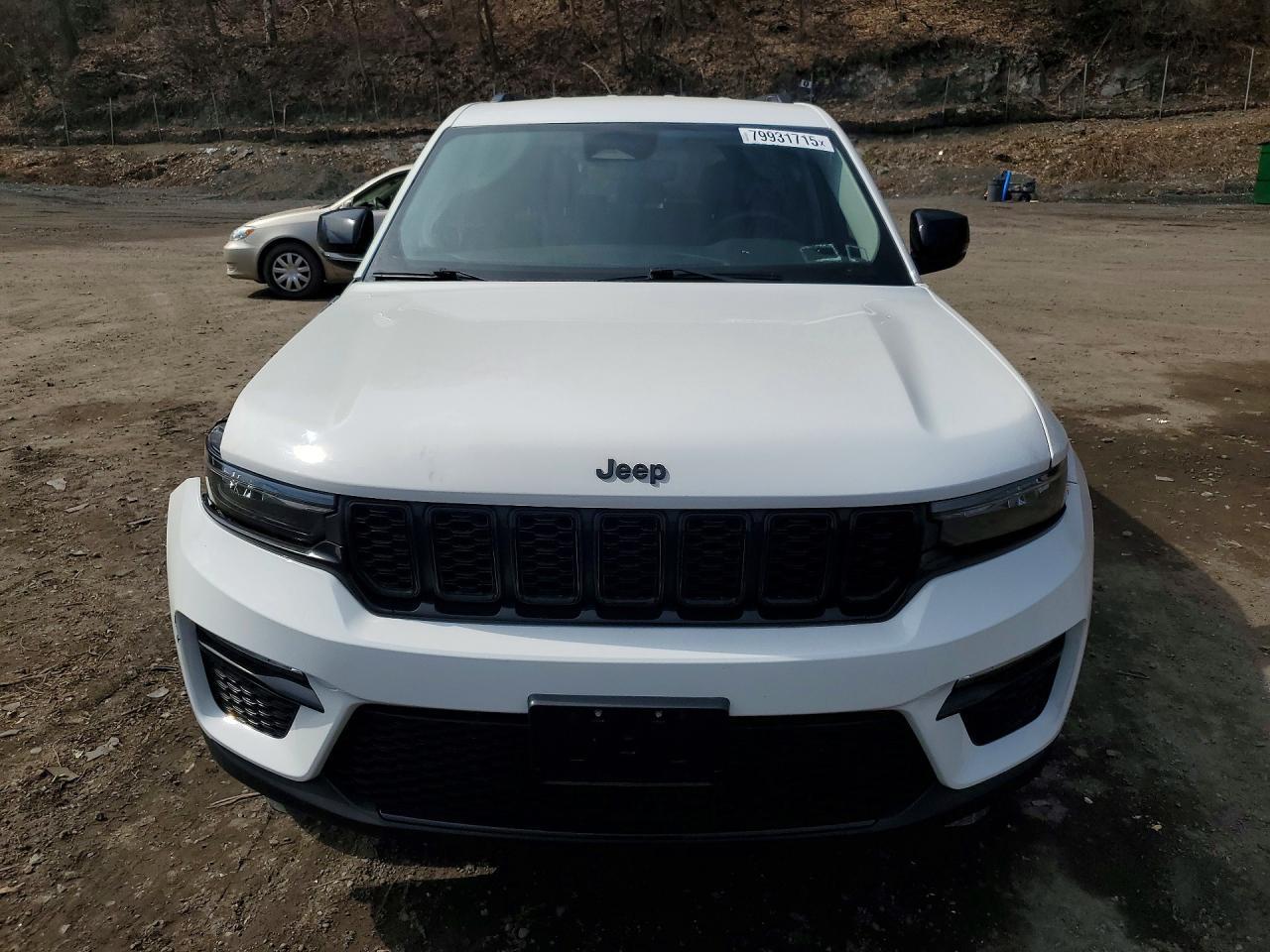 2023 Jeep Grand Cherokee - zdjęcie 5