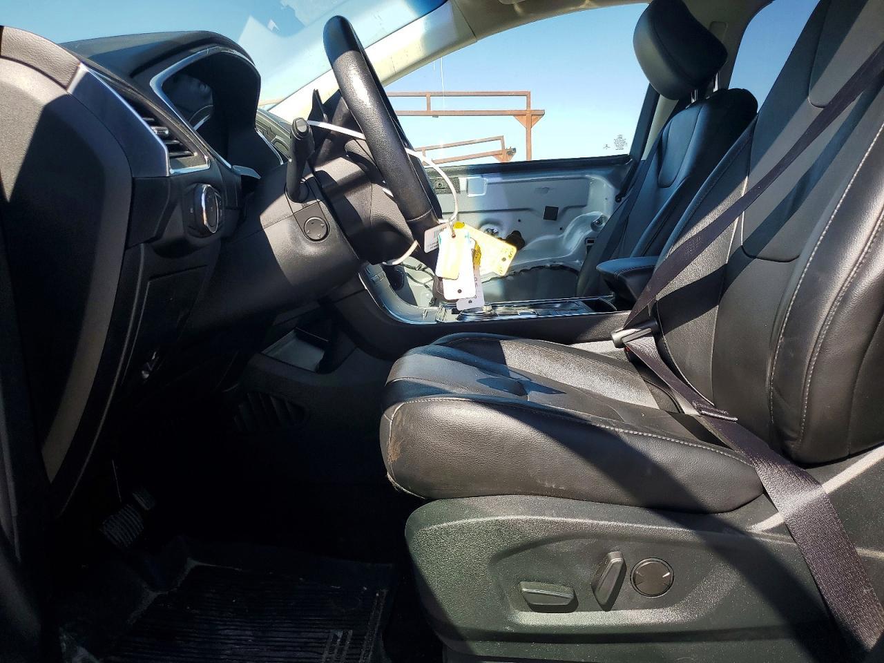 2020 Ford Edge Titanium - zdjęcie 7