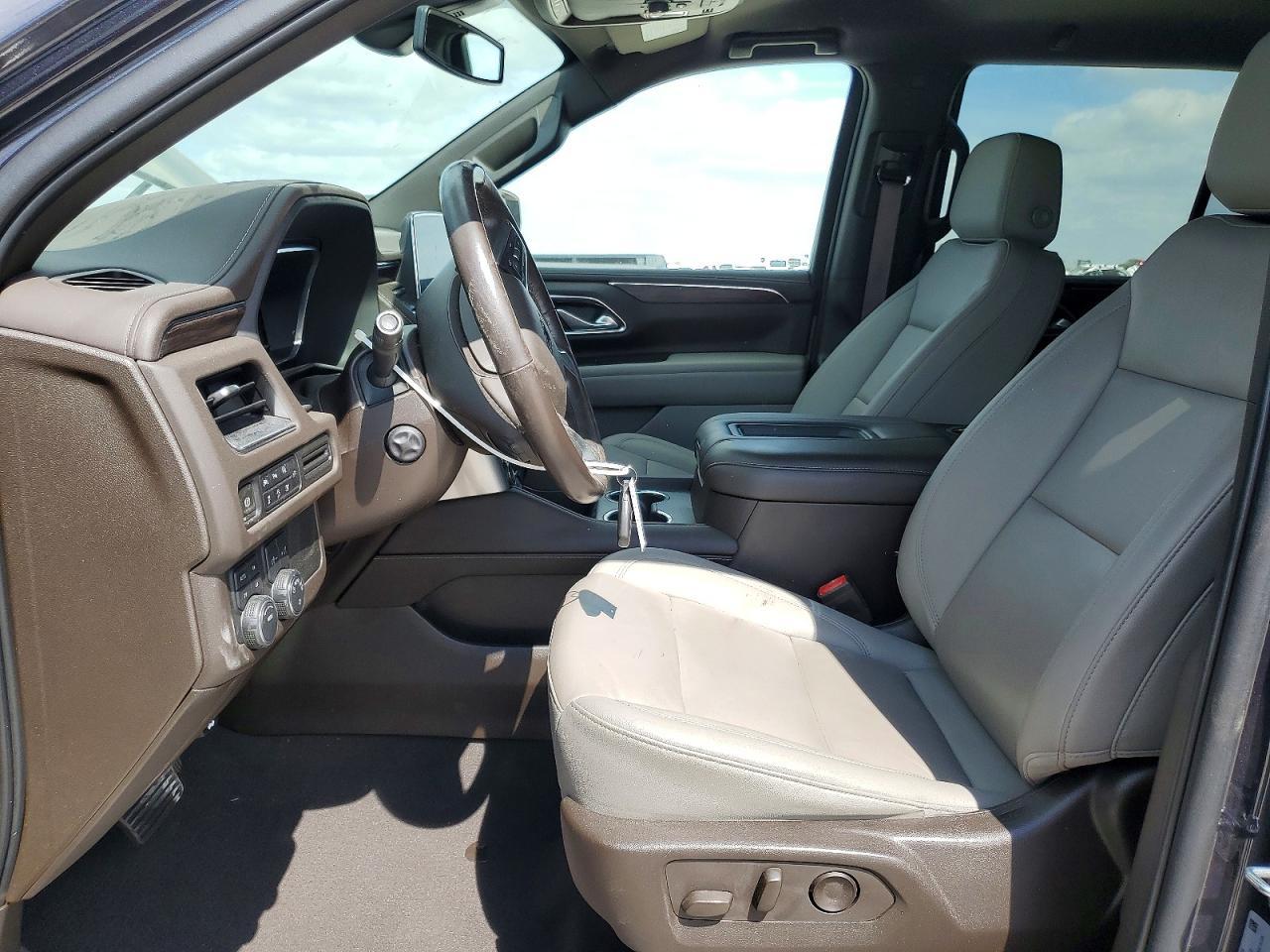 2022 Chevrolet Tahoe K1500 Z71 - zdjęcie 7