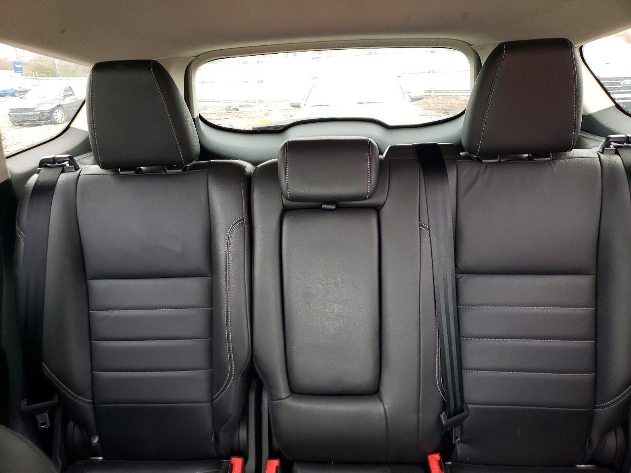 2014 Ford Escape Titanium - zdjęcie 10