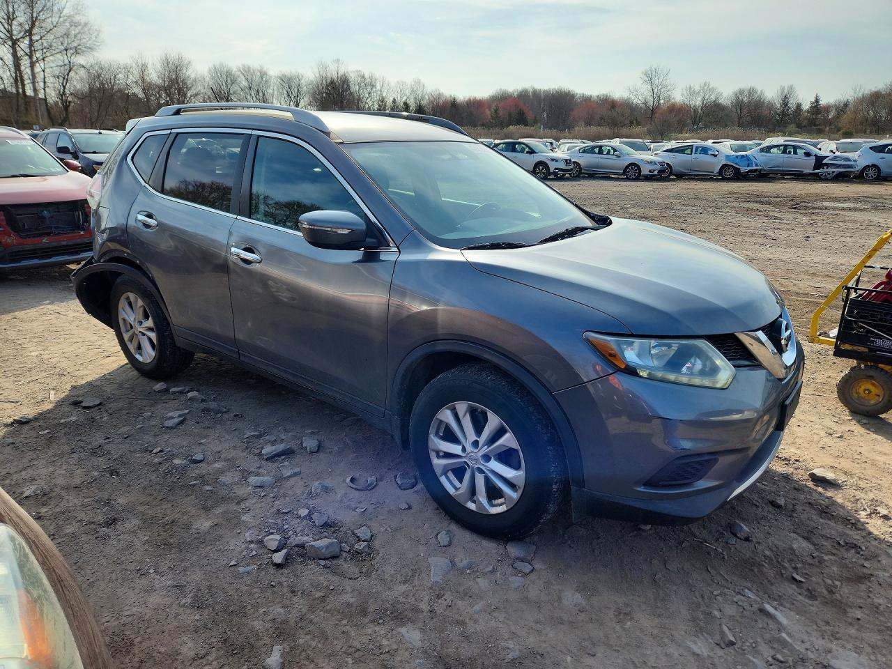 2015 Nissan Rogue Sv - zdjęcie 4