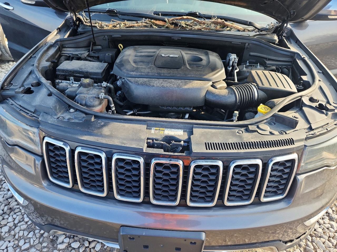 2017 Jeep Grand Cherokee Limited - zdjęcie 12