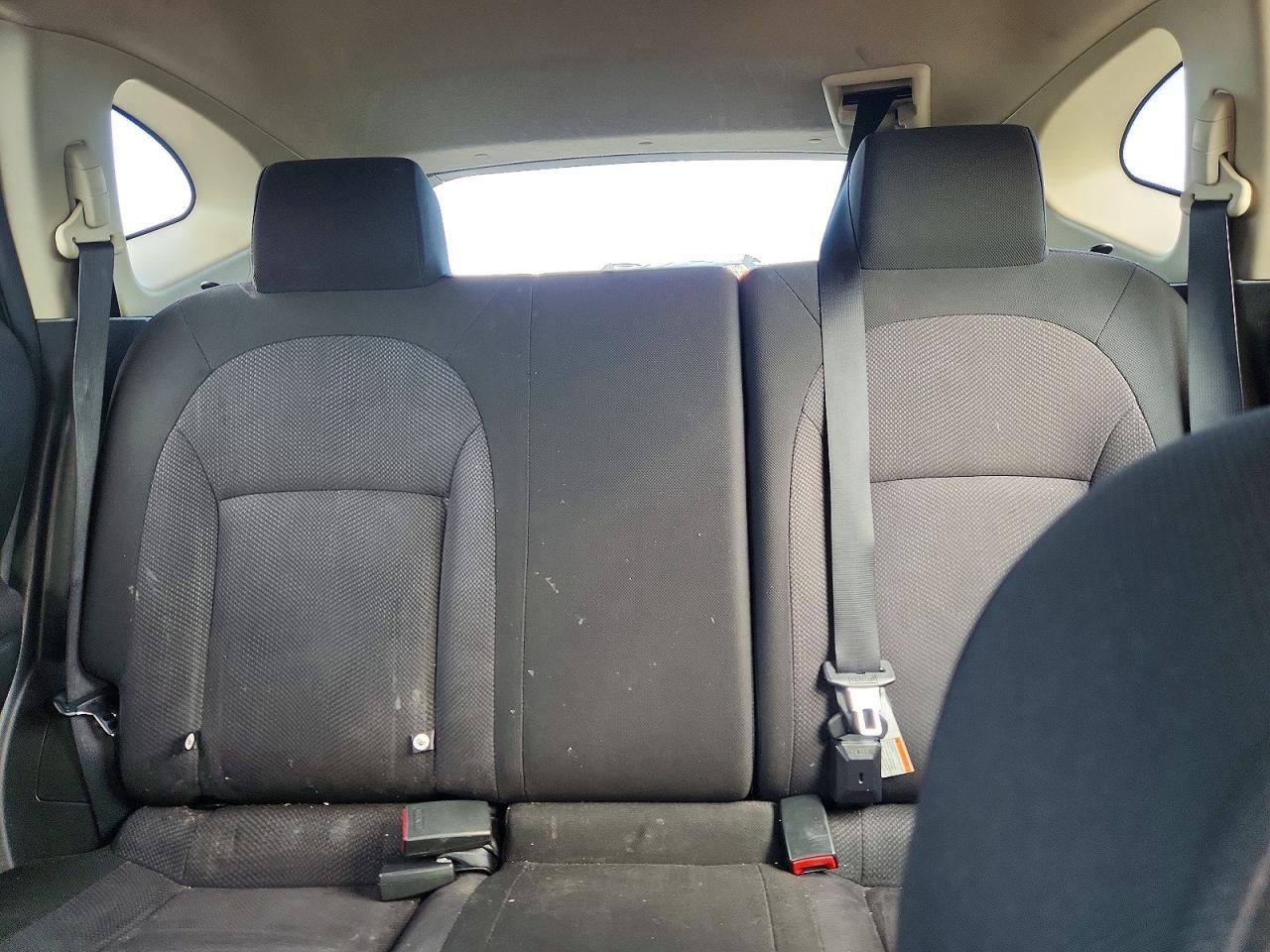 2013 Nissan Rogue S - zdjęcie 10