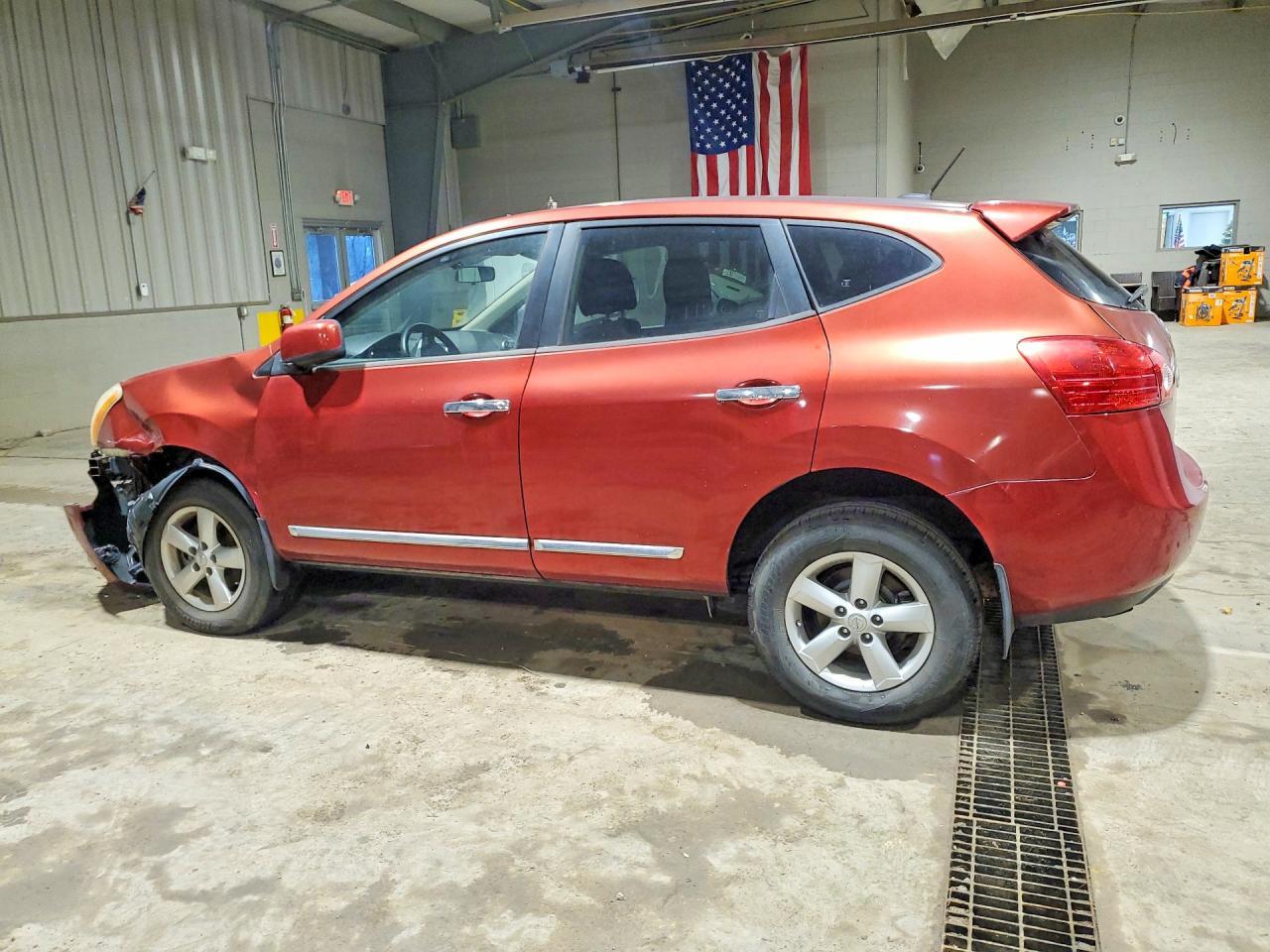 2013 Nissan Rogue S - zdjęcie 2