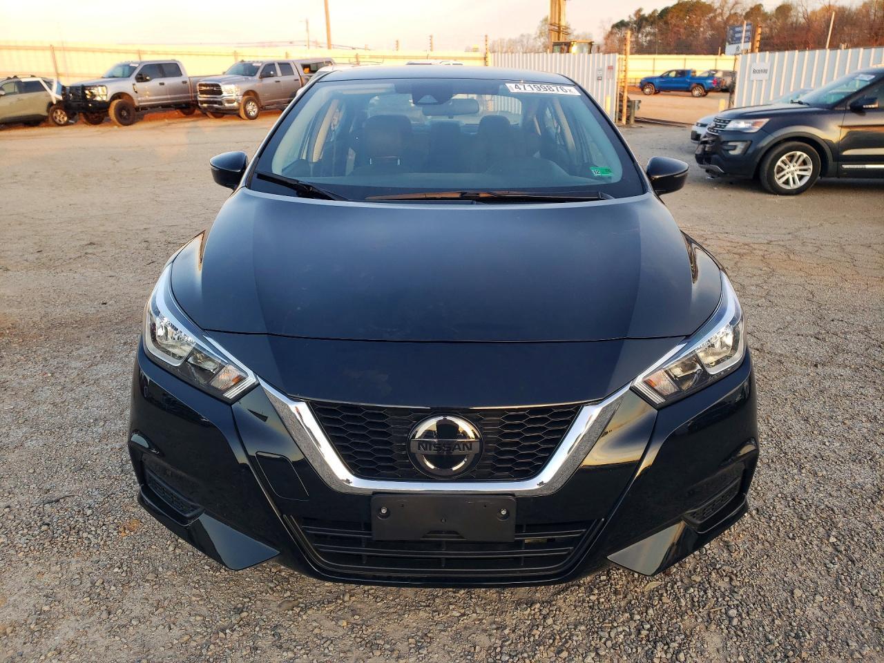 2021 Nissan Versa Sv - zdjęcie 5