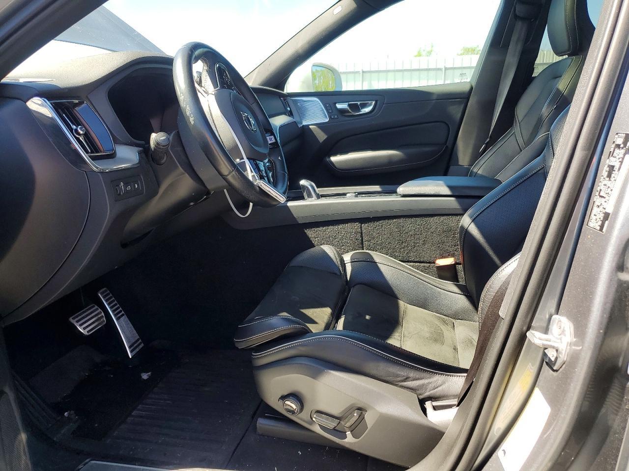 2019 Volvo Xc60 T8 R-Design - zdjęcie 7