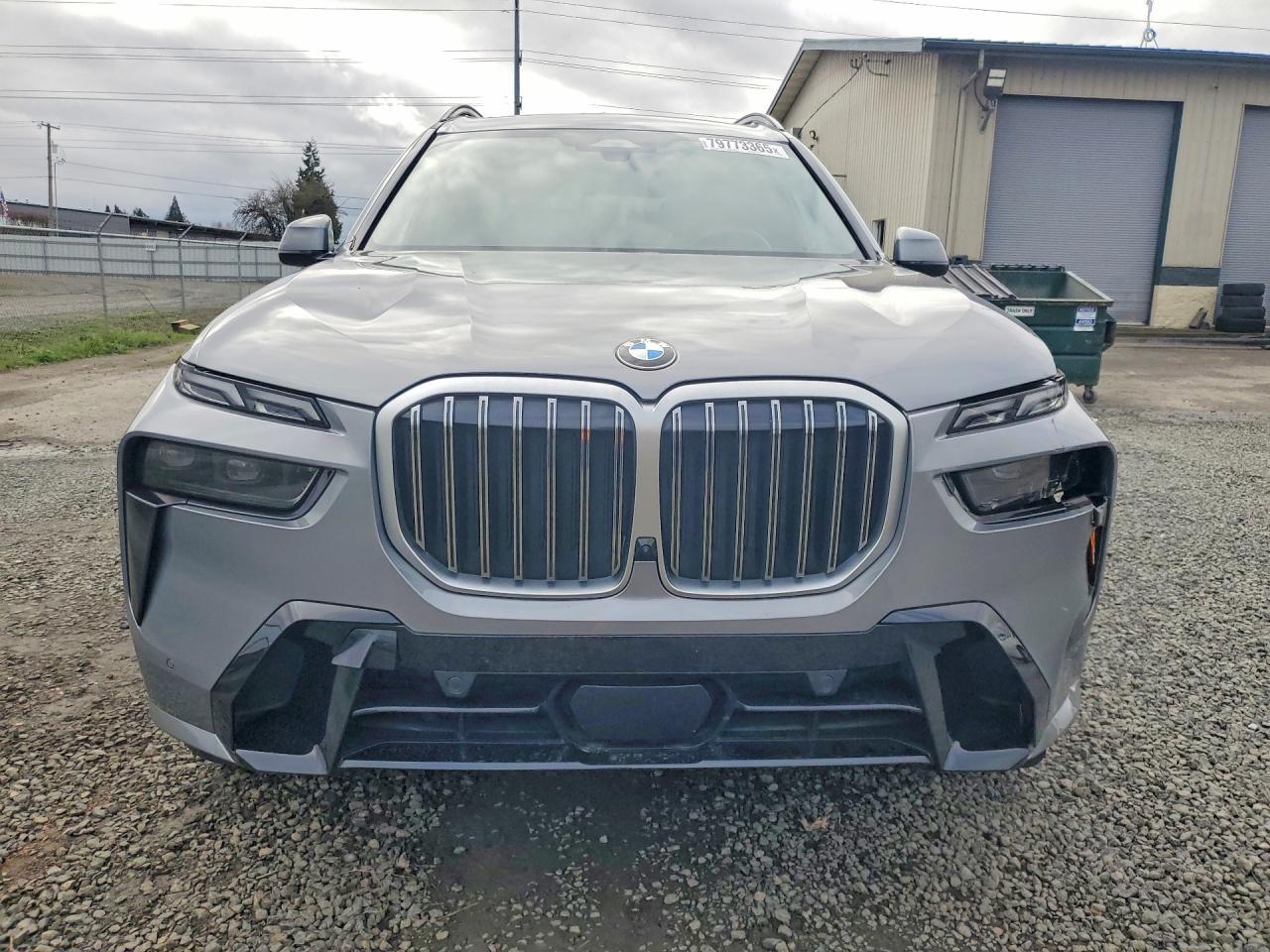 2023 BMW X7 xDrive40I - zdjęcie 5