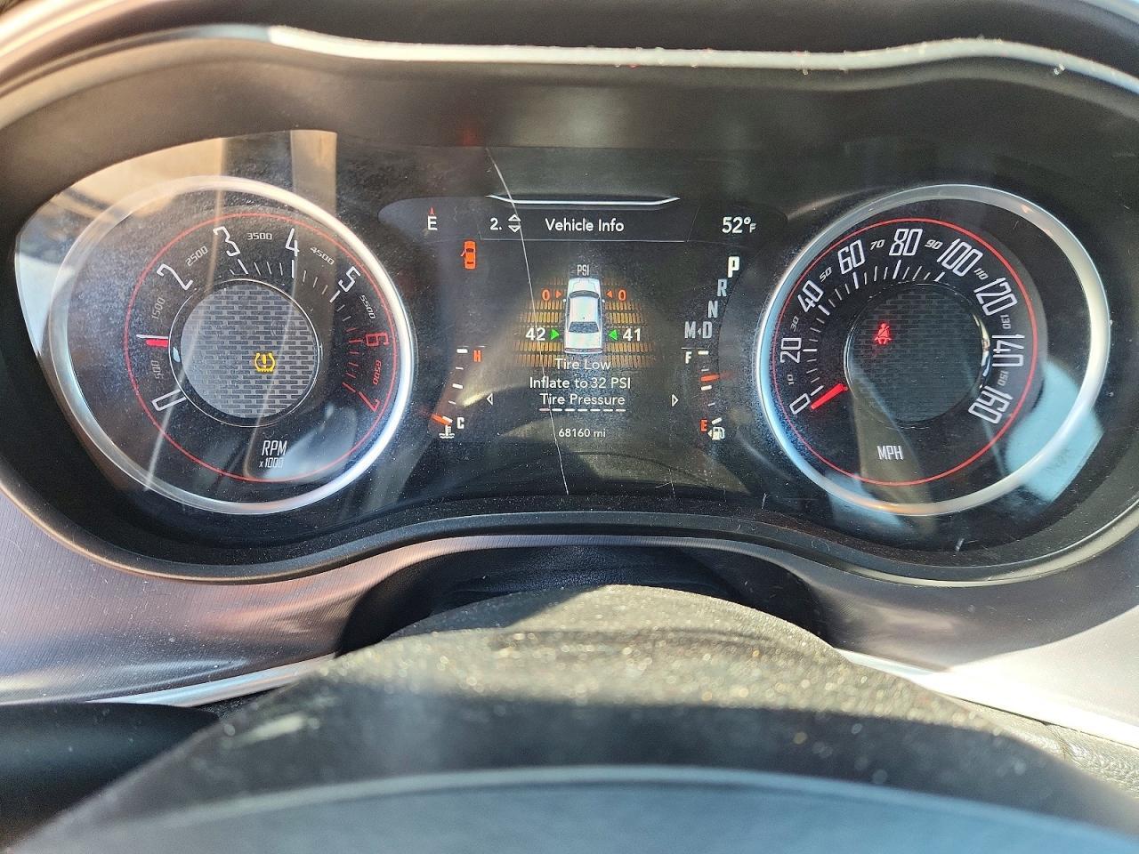 2021 Dodge Challenger R - zdjęcie 9