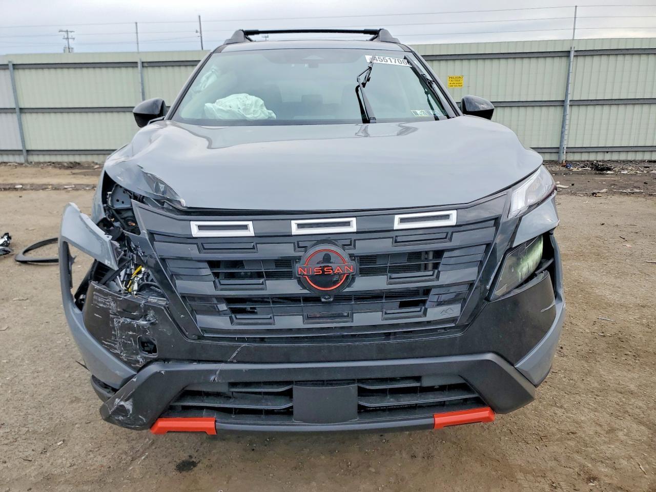 2026 Nissan Rogue Rock Creek - zdjęcie 5