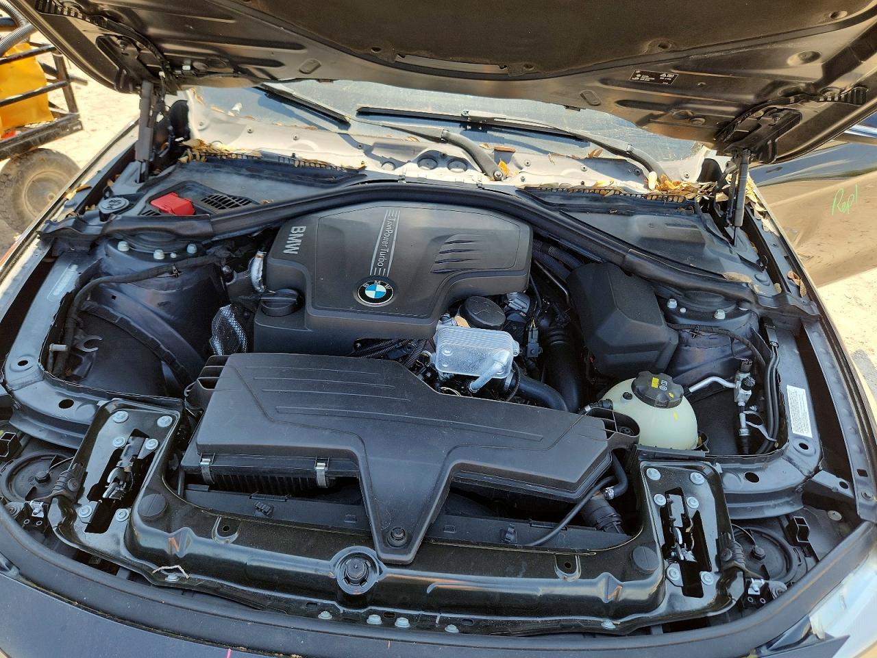 2016 BMW 320 I - zdjęcie 11