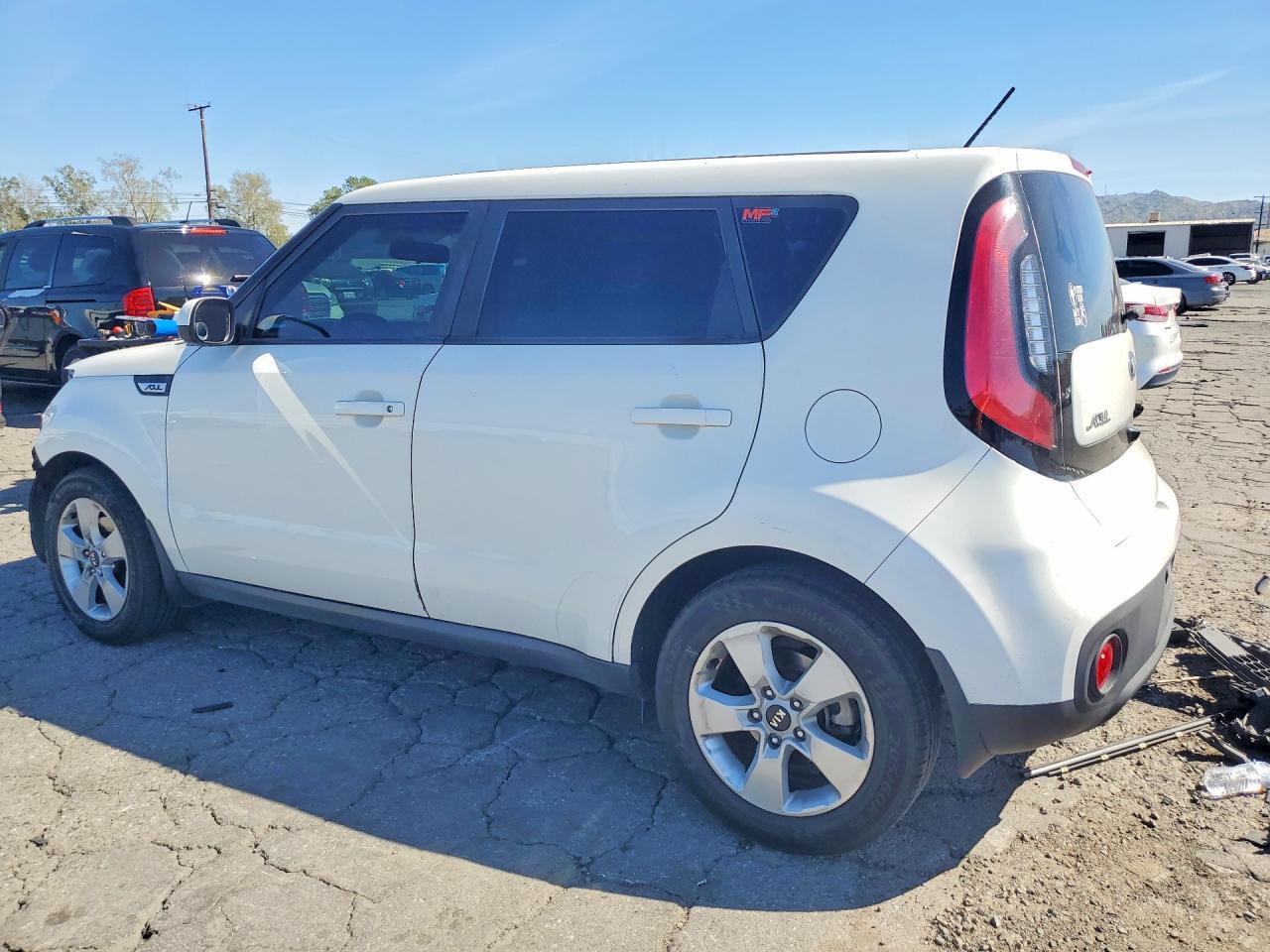 2019 Kia Soul Base - zdjęcie 2