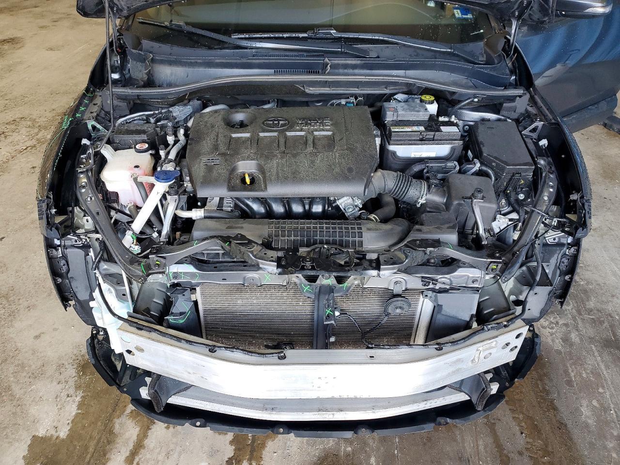 2021 Toyota C-Hr Xle - zdjęcie 12