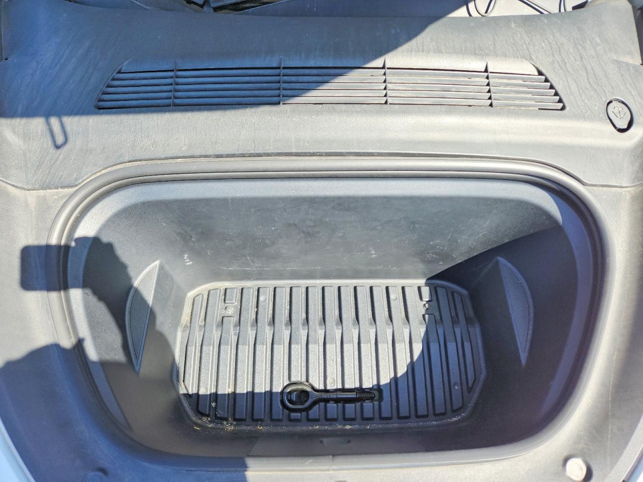 2022 Tesla Model Y - zdjęcie 11