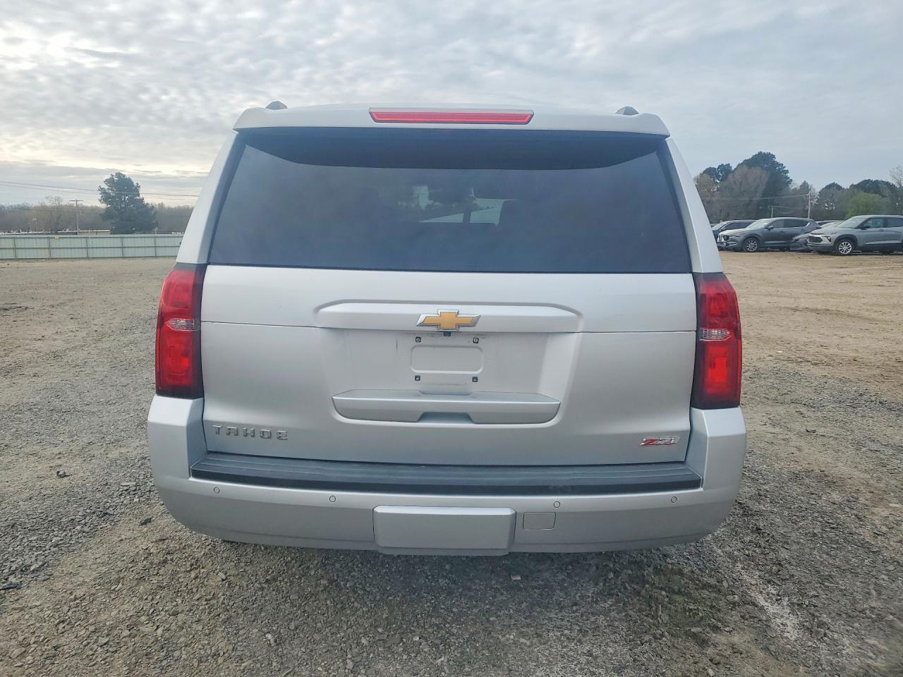 2017 Chevrolet Tahoe K1500 Lt - zdjęcie 6