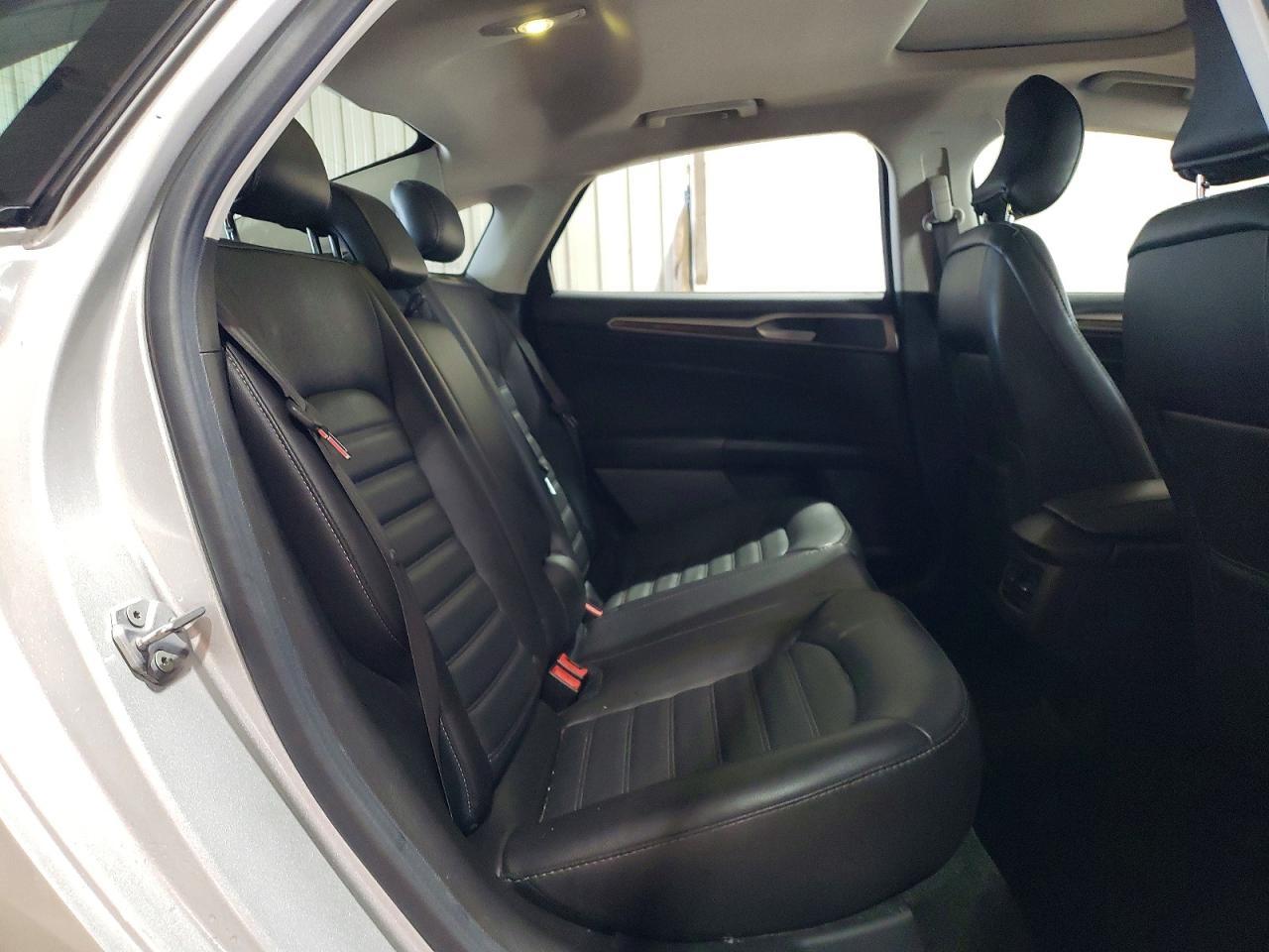 2016 Ford Fusion Se - zdjęcie 10