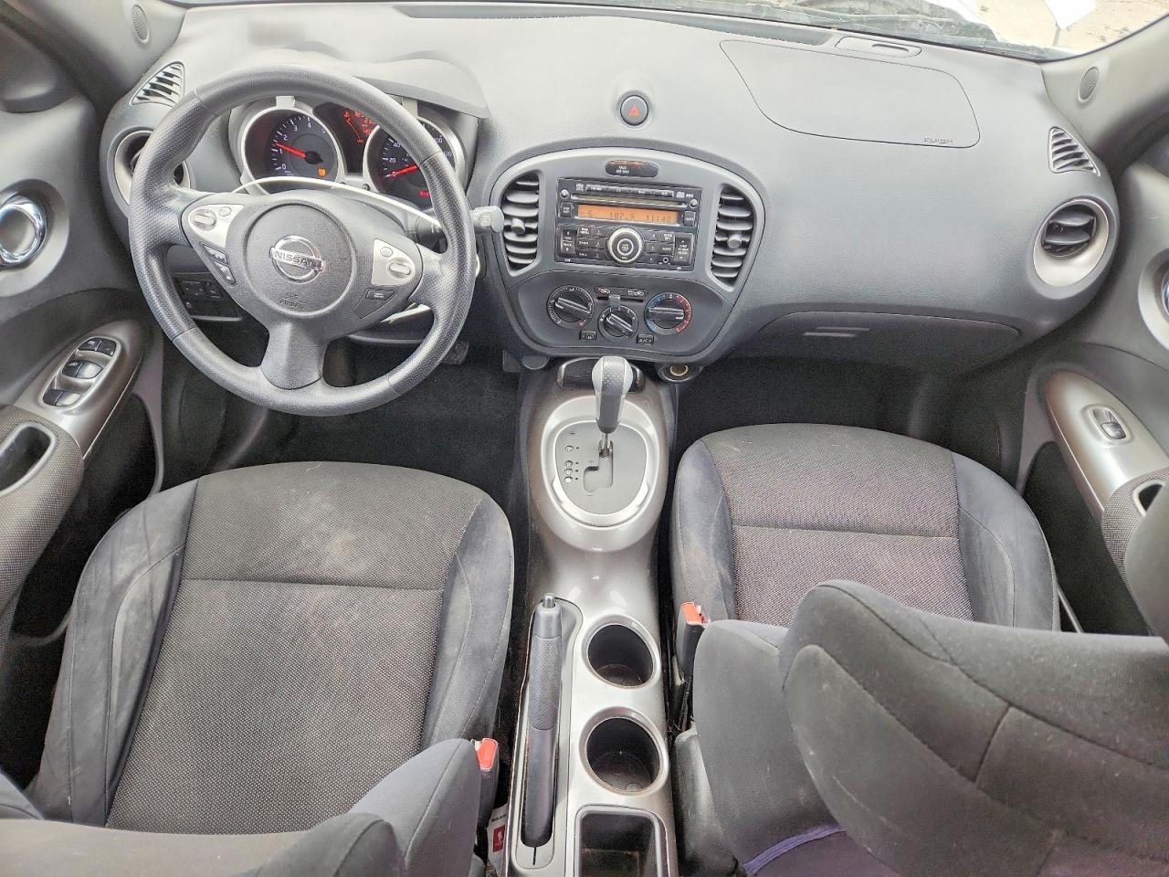 2013 Nissan Juke S - zdjęcie 8