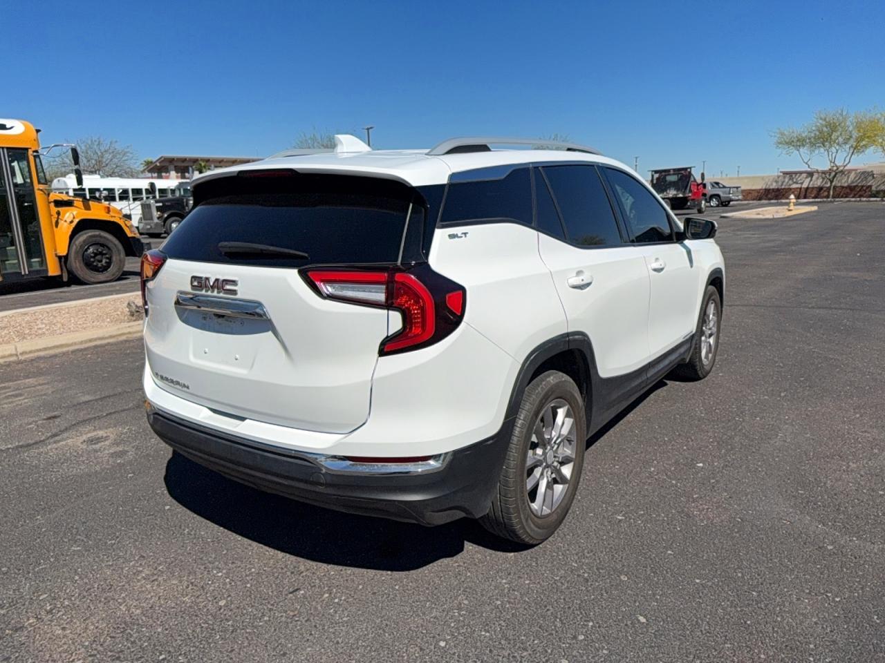 2023 GMC Terrain Slt - zdjęcie 4