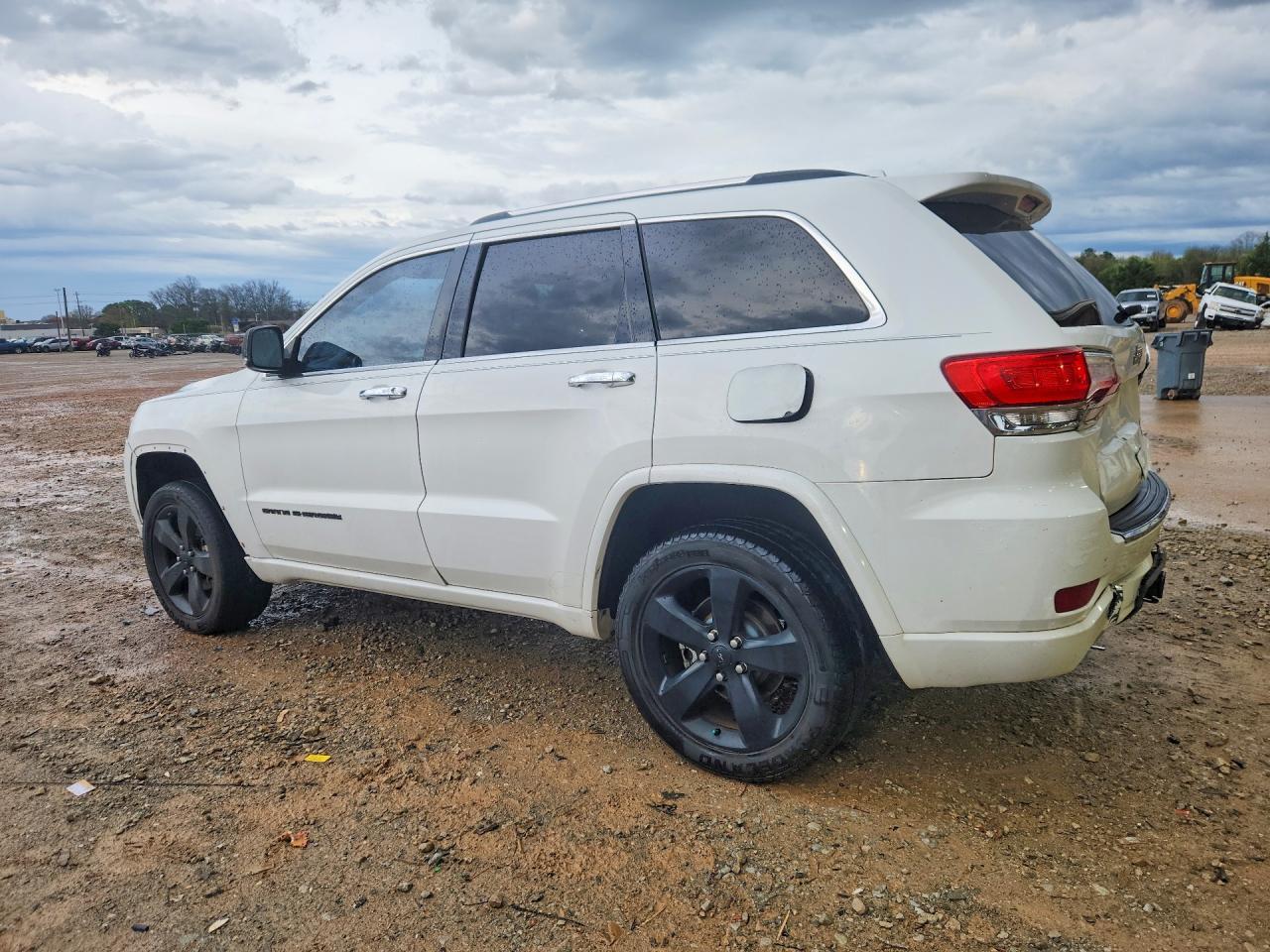 2014 Jeep Grand Cherokee Overland - zdjęcie 2