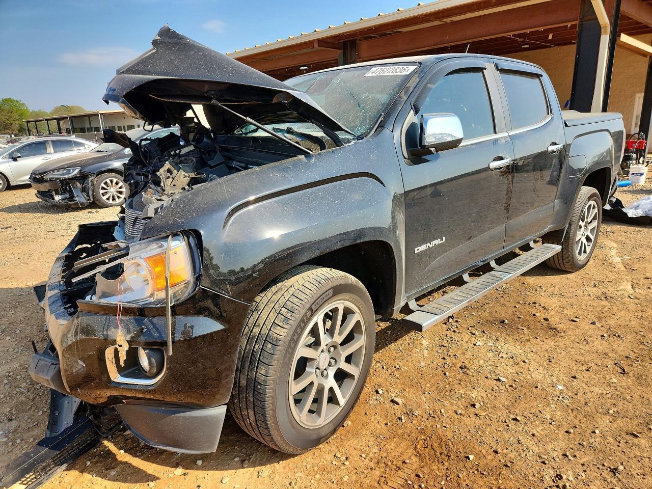 2020 GMC Canyon Denali - zdjęcie główne