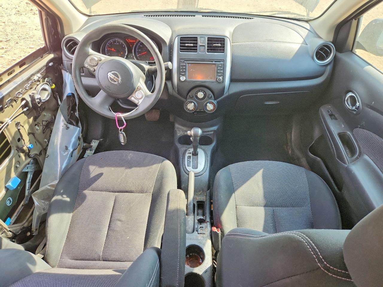 2014 Nissan Versa S - zdjęcie 8