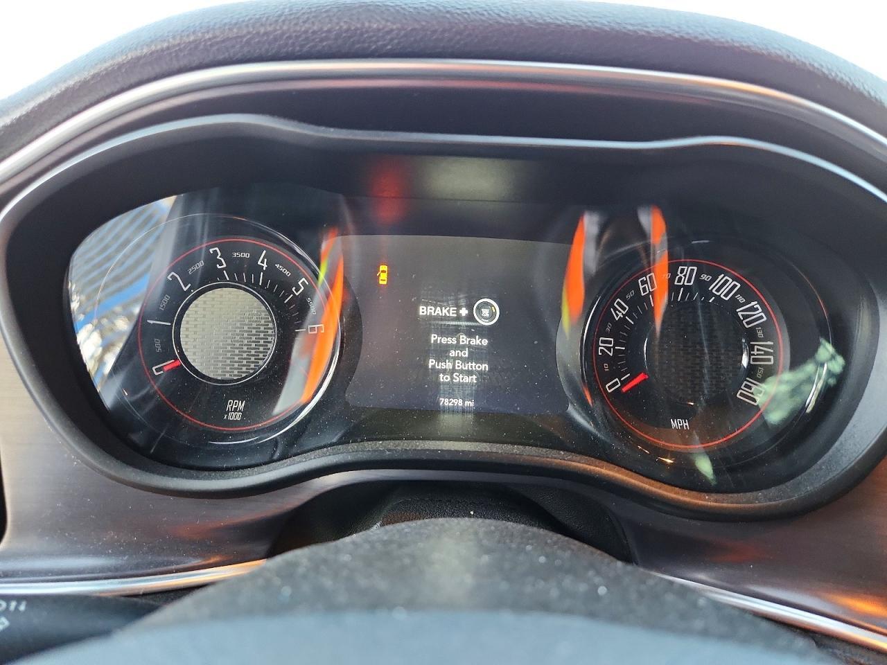 2016 Dodge Challenger Sxt - zdjęcie 9