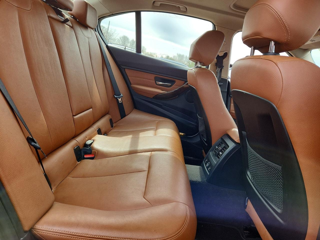 2014 BMW 328 Xi Sulev - zdjęcie 10