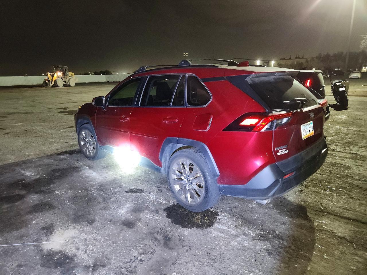 2020 Toyota Rav4 Xle Premium - zdjęcie 2