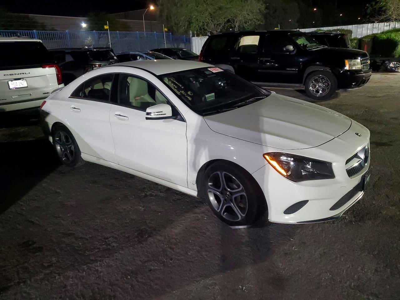 2018 Mercedes-Benz Cla 250 - zdjęcie 4