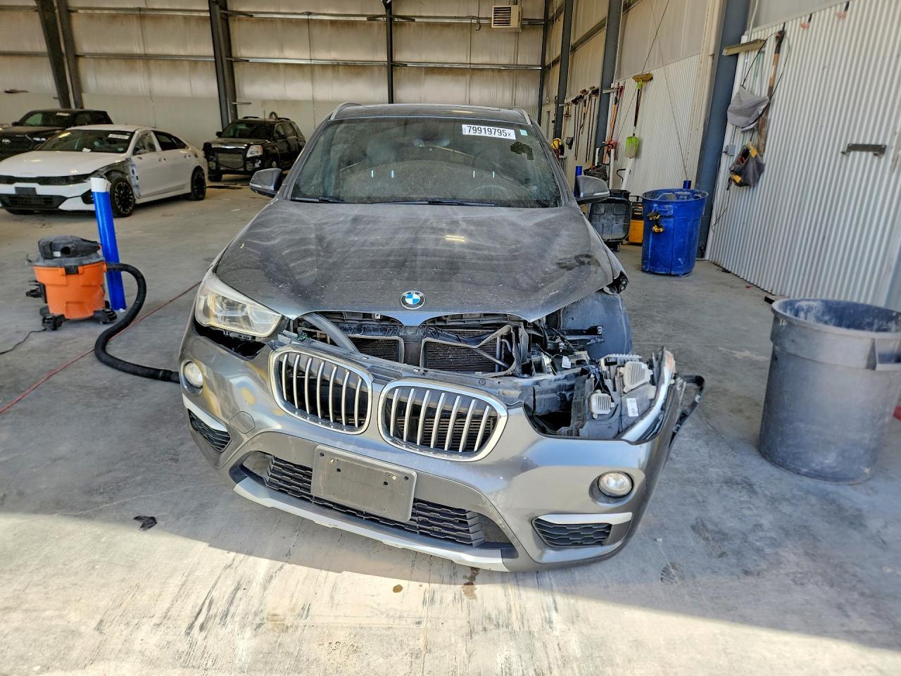 2017 BMW X1 xDrive28I - zdjęcie 5