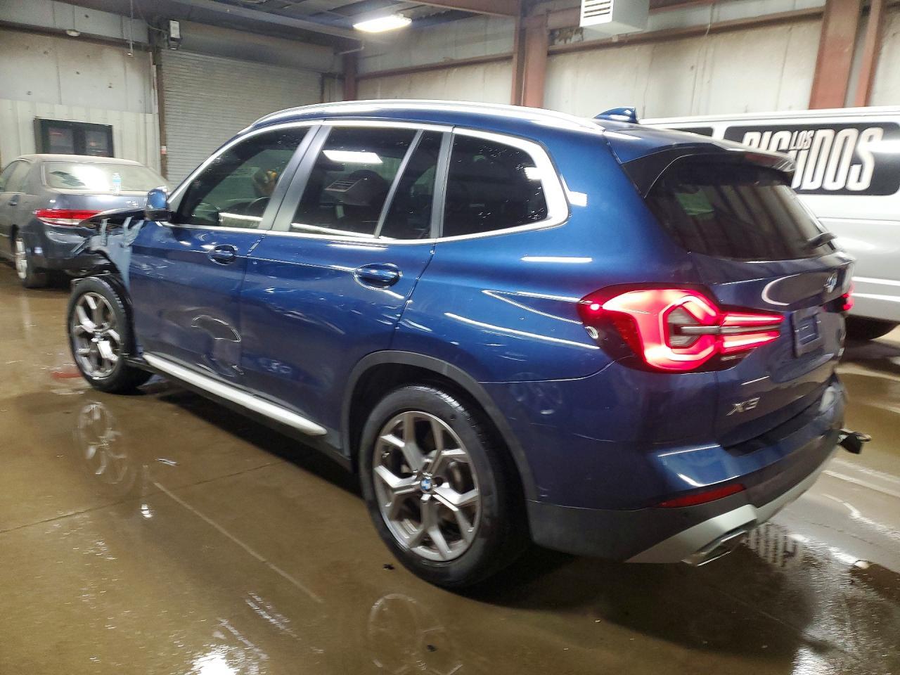 2024 BMW X3 xDrive30I - zdjęcie 2