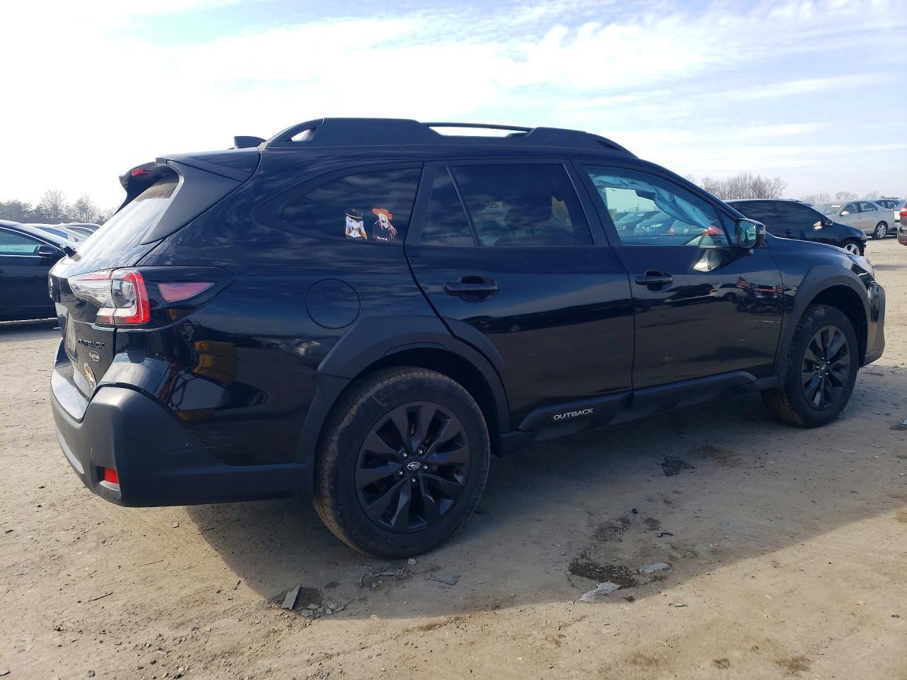 2023 Subaru Outback Onyx Edition - zdjęcie 3