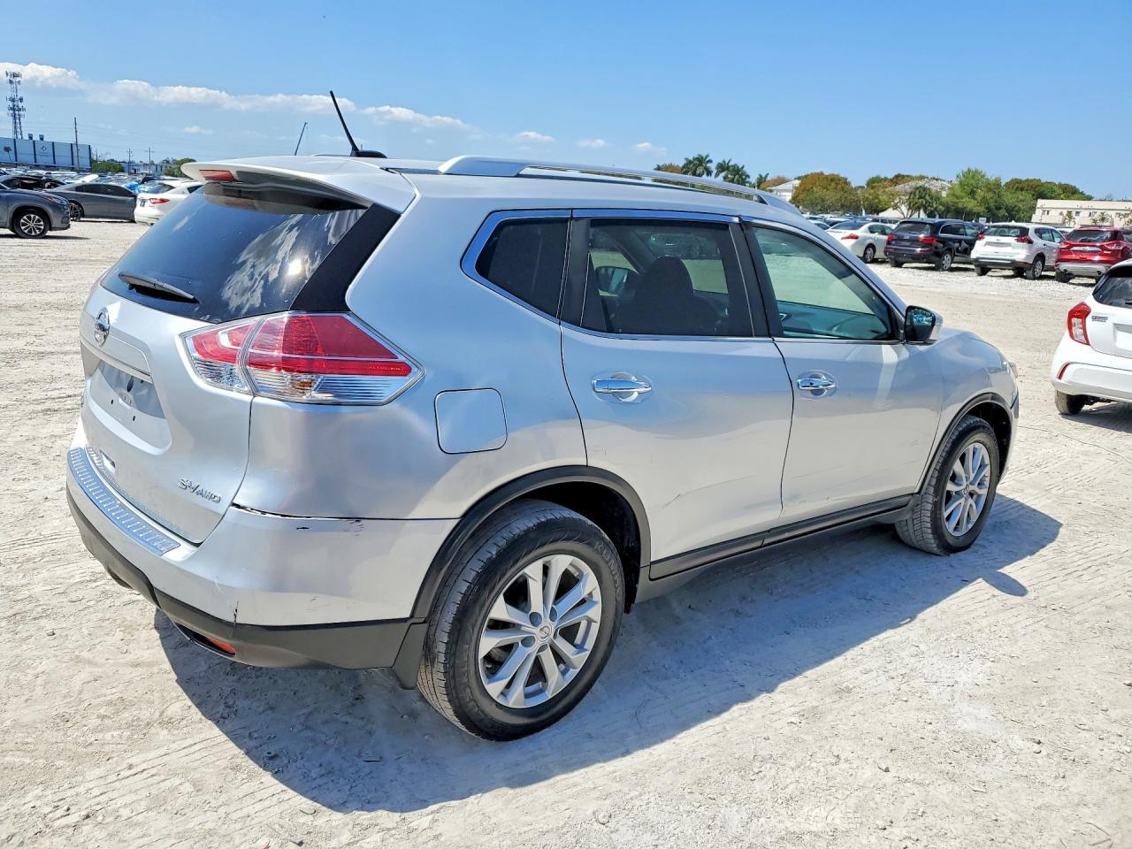 2016 Nissan Rogue Sv - zdjęcie 3