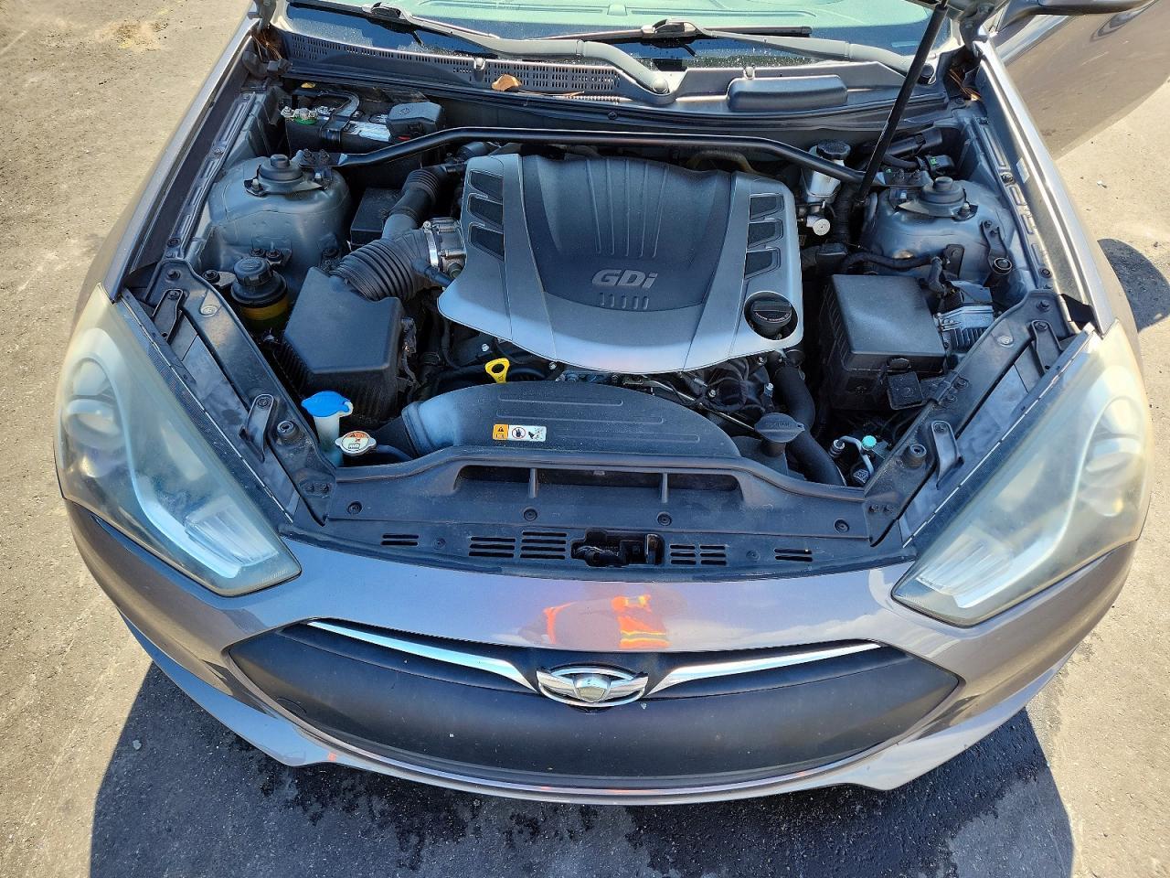 2013 Hyundai Genesis Coupe 3.8 Grand Touring - zdjęcie 11