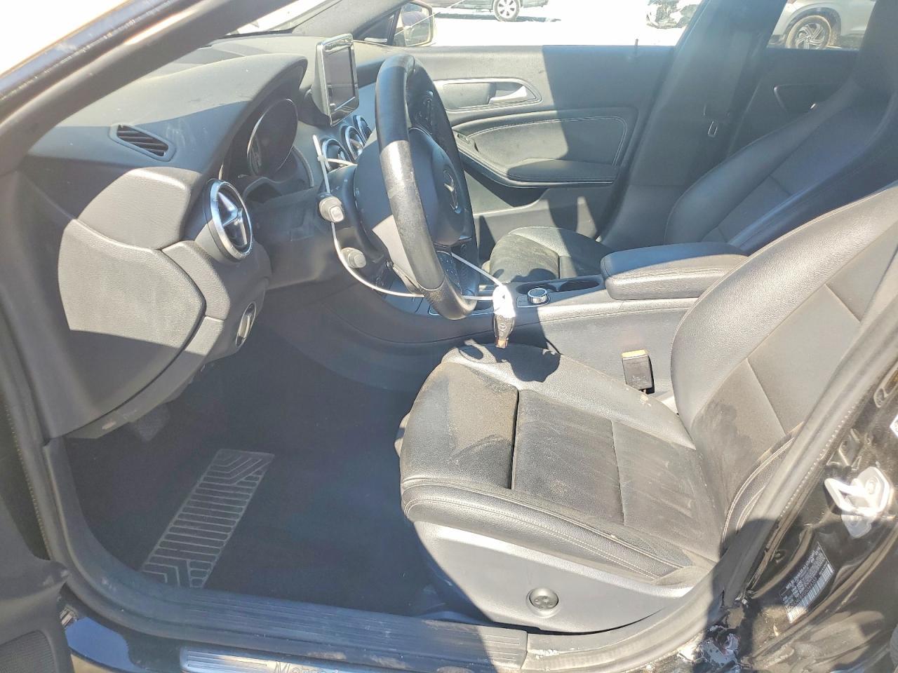 2016 Mercedes-Benz Cla 250 - zdjęcie 7