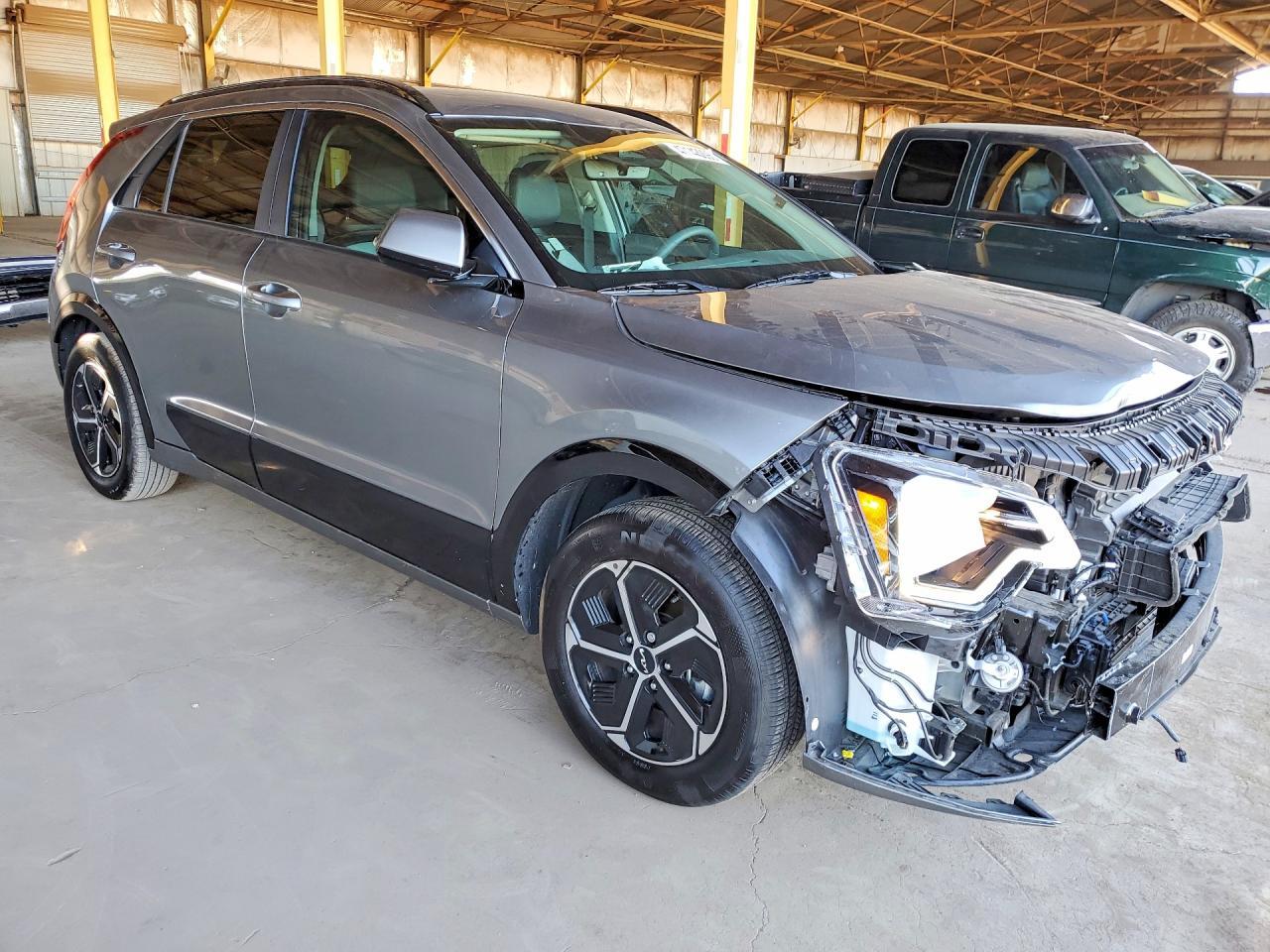 2025 Kia Niro Sx - zdjęcie 4