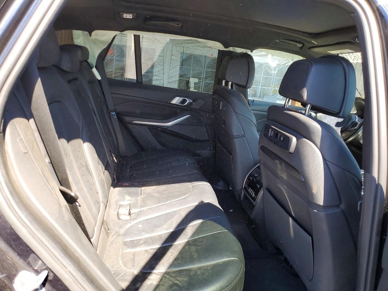 2019 BMW X5 xDrive50I - zdjęcie 10