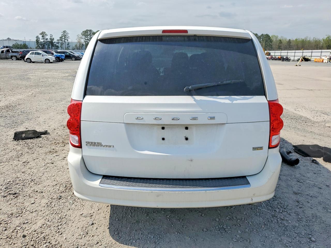 2017 Dodge Grand Caravan Se - zdjęcie 6