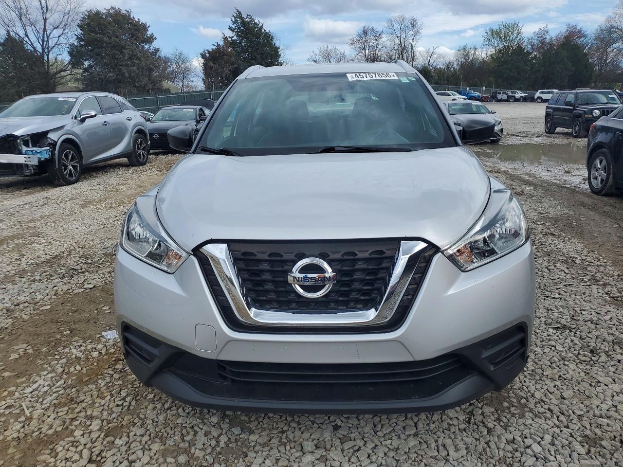 2019 Nissan Kicks S - zdjęcie 5