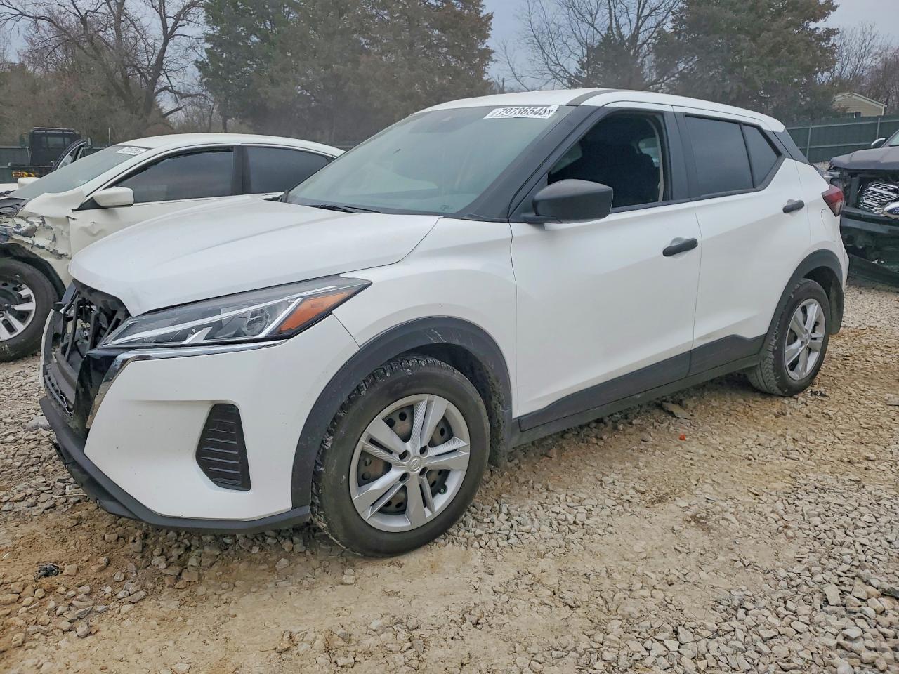 2023 Nissan Kicks S - zdjęcie główne