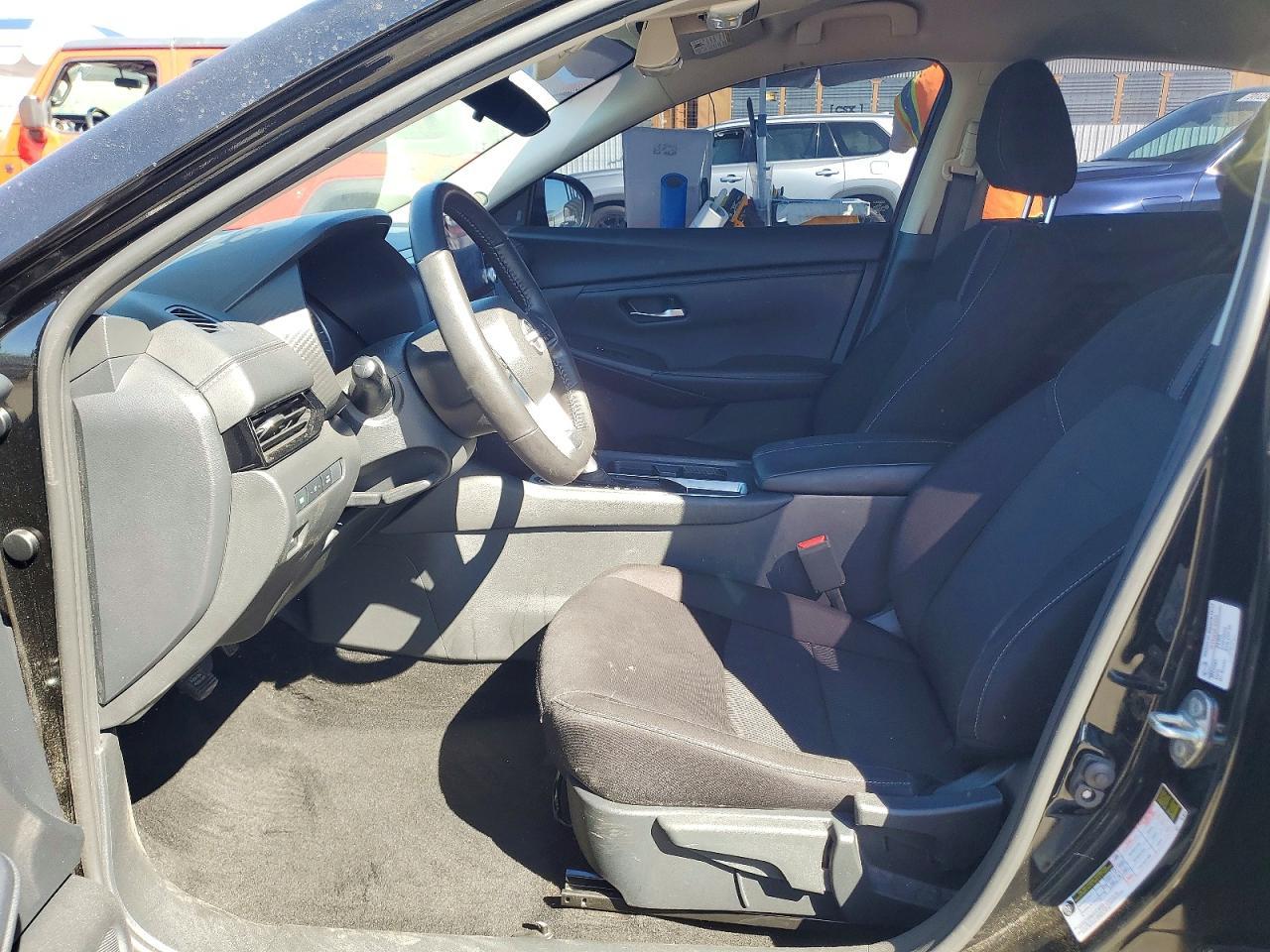 2025 Nissan Sentra Sv - zdjęcie 7