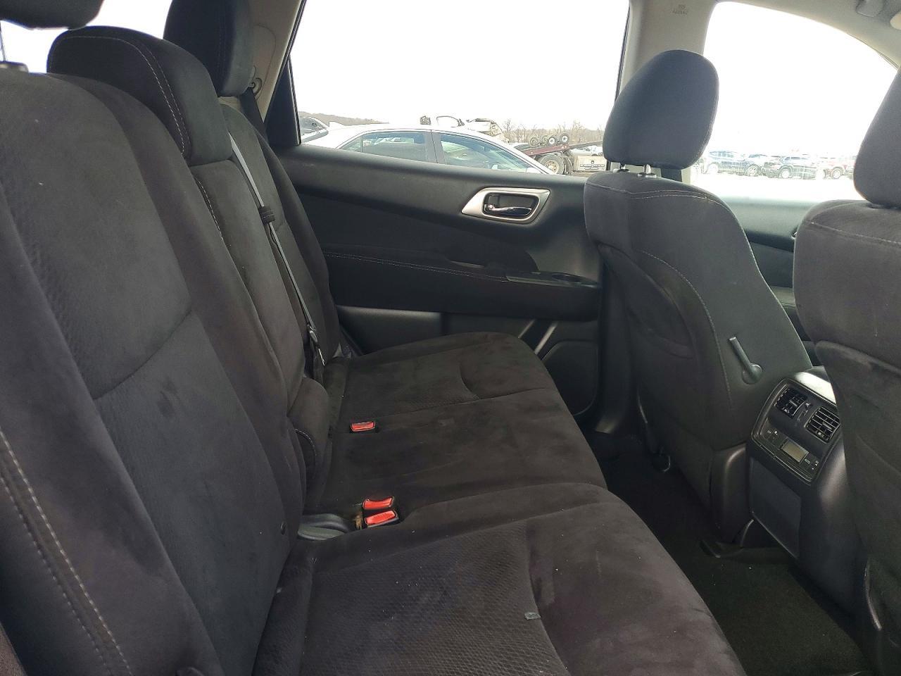 2014 Nissan Pathfinder Sv - zdjęcie 11