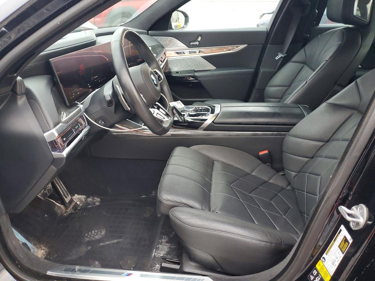 2023 BMW 760 Xi - zdjęcie 7