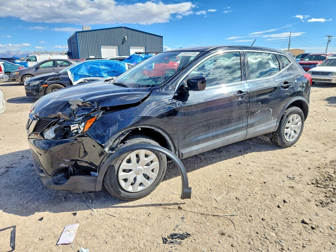 2018 Nissan Rogue Sport S - zdjęcie główne