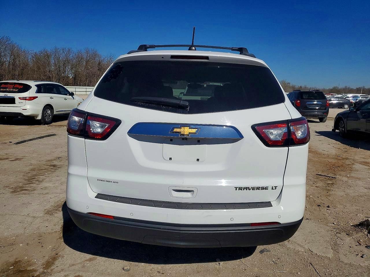 2016 Chevrolet Traverse Lt - zdjęcie 6