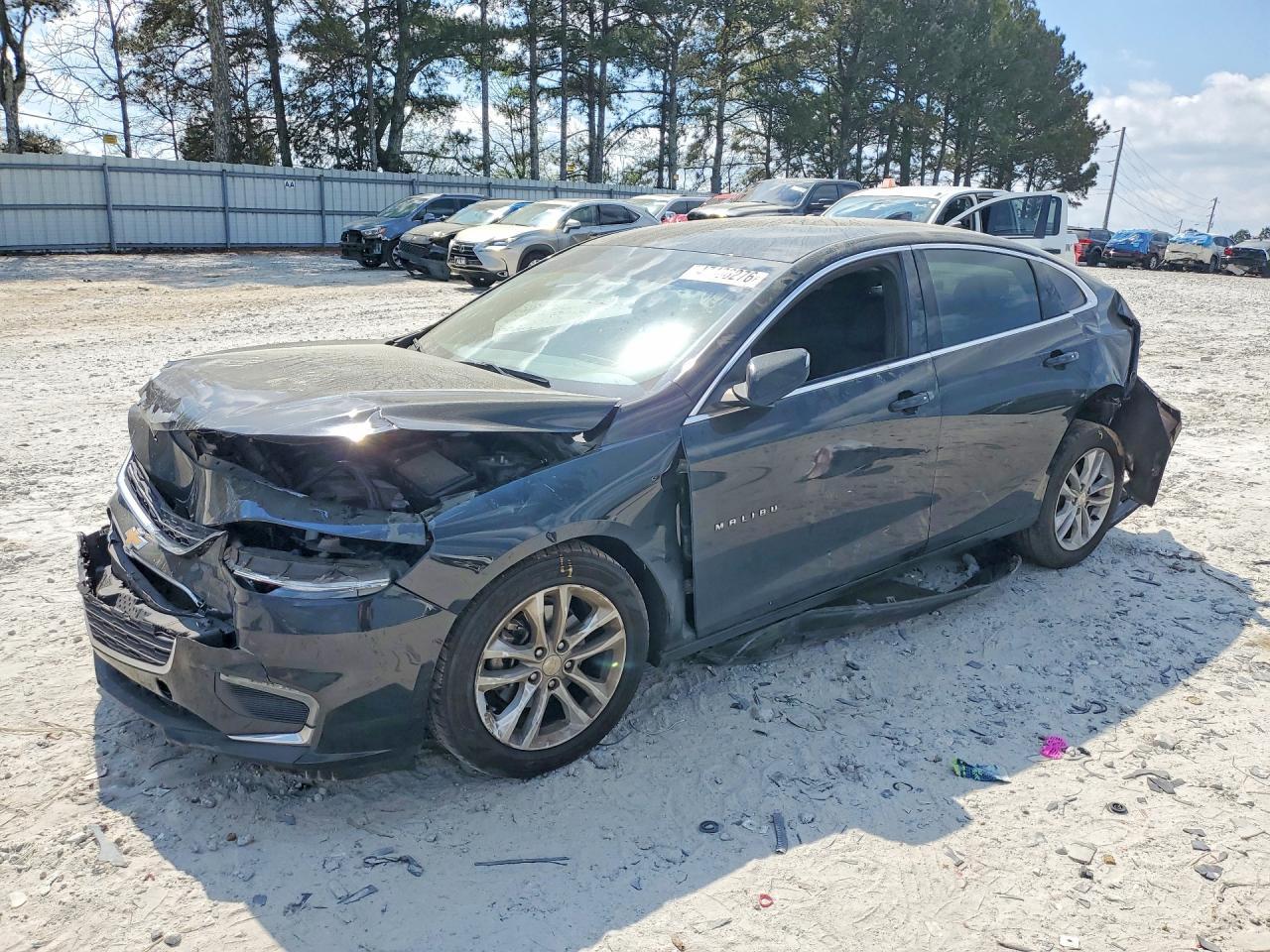 2017 Chevrolet Malibu Lt - zdjęcie główne