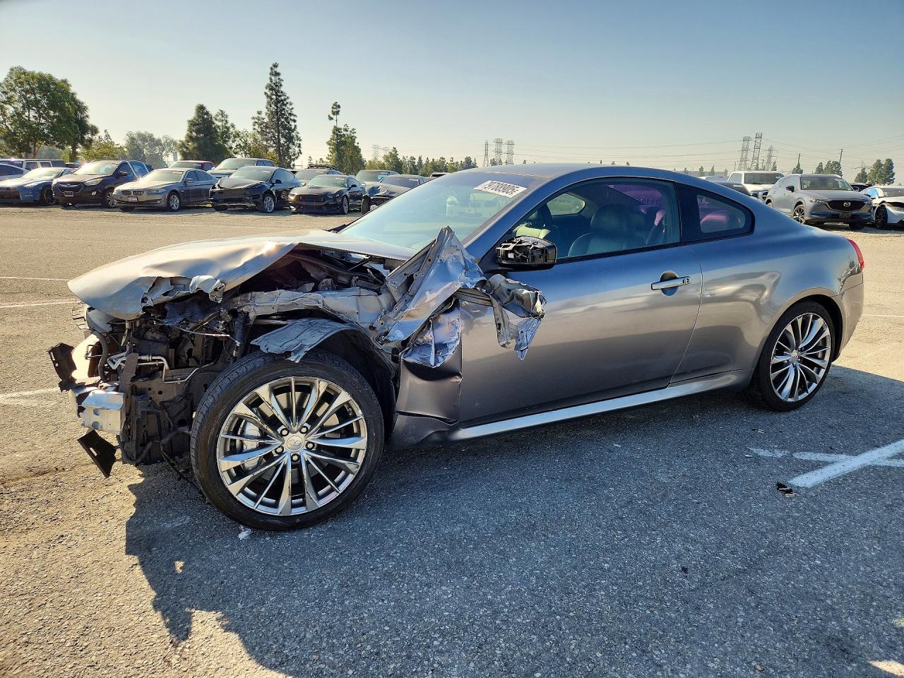 2014 Infiniti Q60 Coupe Journey - zdjęcie główne