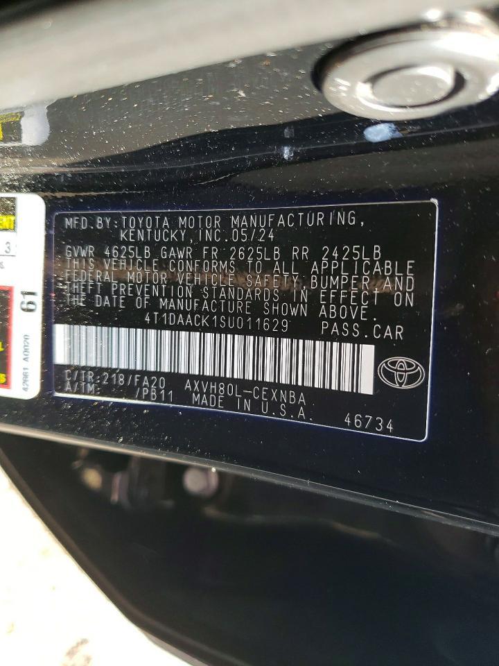 2025 Toyota Camry Le - zdjęcie 13